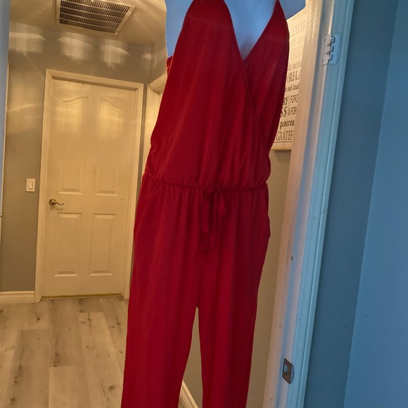 Boutique tank top/pant romper, bright red, bnwt - Picture 6 of 10